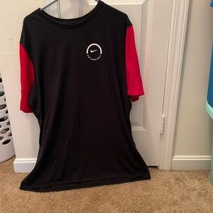 Nike tshirt